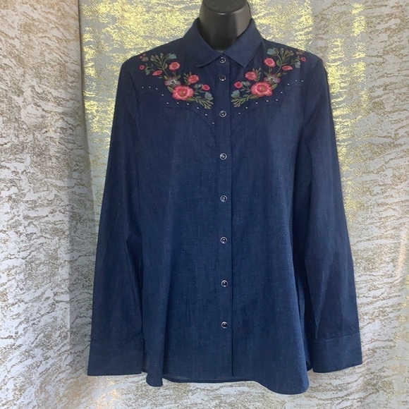 Kate Spade Blue Dark Wash Embroidered Chambray Denim Shirt Size M - Picture 4 of 13